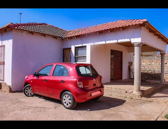 3 BEDROOM HOUSE FOR SALE IN DOBSONVILLE